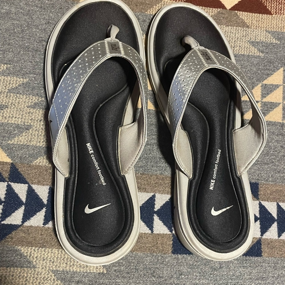 Nike Metallic Silver and Black Flip Flops